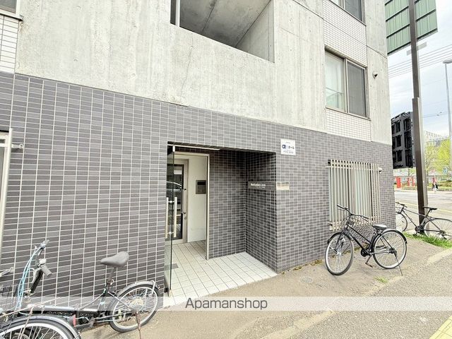 ワールドパレス札幌中央の玄関写真