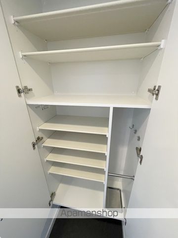 ソルテラス阿波座ウィズの内装写真