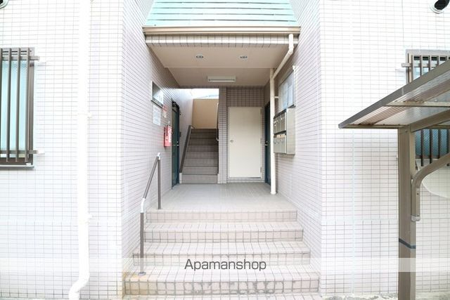 メゾン寺田の玄関写真