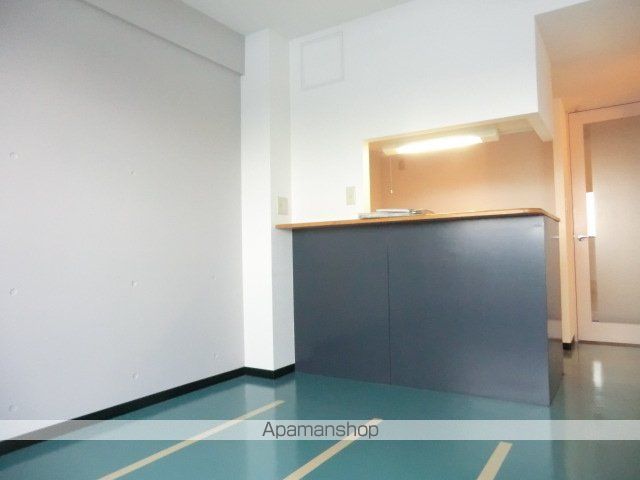 パシフィック元町パッセージの内装写真
