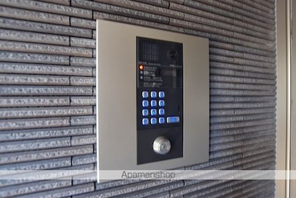 グランツァイト八幡[2K/31.91m2]のエントランス