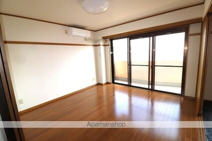 ビアン本間　Ⅱ[3DK/65.92m2]のリビング・居間2