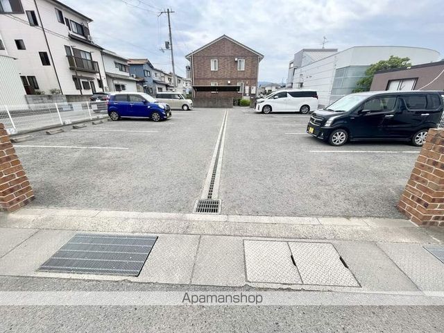 【和歌山市森小手穂のアパートの写真】