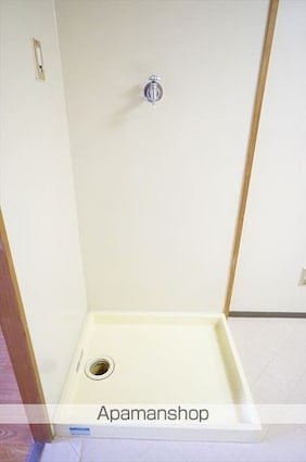 愛知県名古屋市中区千代田３丁目[1K/29.1m2]の内装3