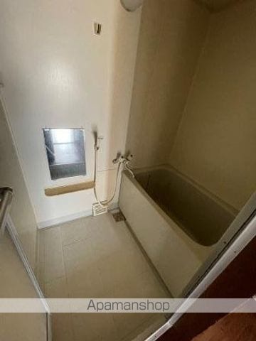 パストラームIIの内装写真