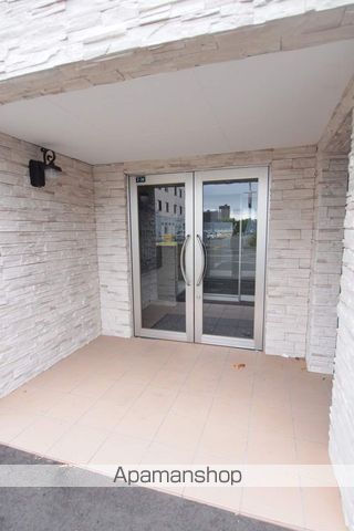 クラリス月寒西の玄関写真