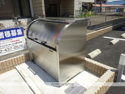 和歌山県和歌山市西高松１丁目[1LDK/39.15m2]の共用部2