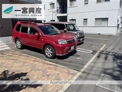 サン・レガーロ[1LDK/47.6m2]の駐車場