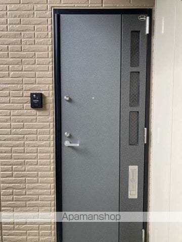 アドバンテージ IVの玄関写真