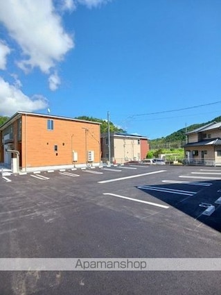 桜庵　Ａ[1LDK/41.73m2]の駐車場