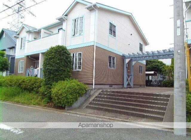 ハイランドグリーン池尻A棟・B棟の外観写真