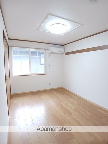 MAISON DEUXの内装写真