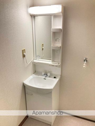 サニーハイツ園生の内装写真