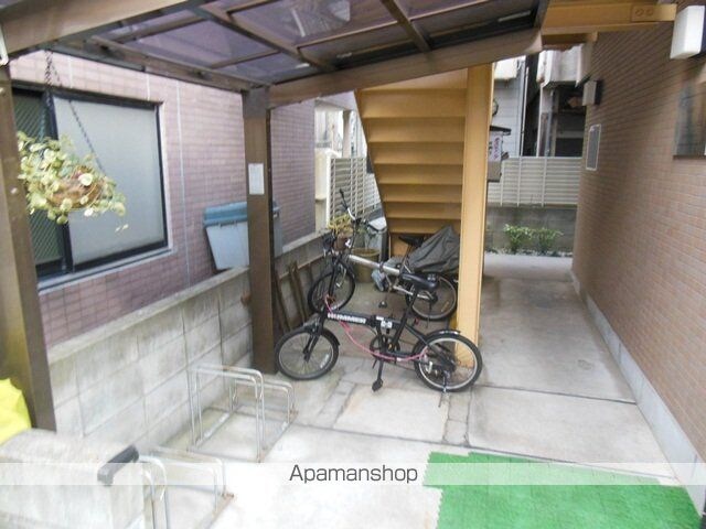 コーナス（Ｃｏｒｎｕｓ）ハイツ[1R/20.16m2]のエントランス