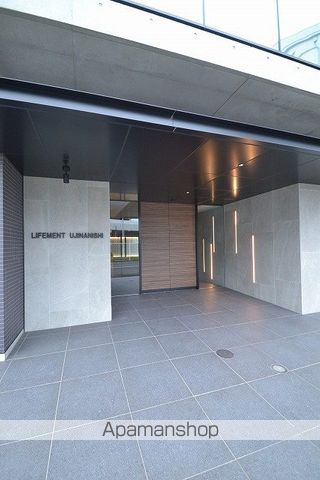 LIFEMENT UJINANISHIの玄関写真