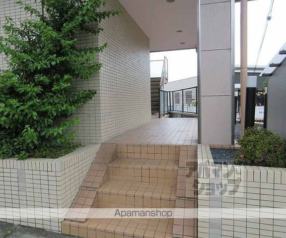 プランドール瀬田の玄関写真