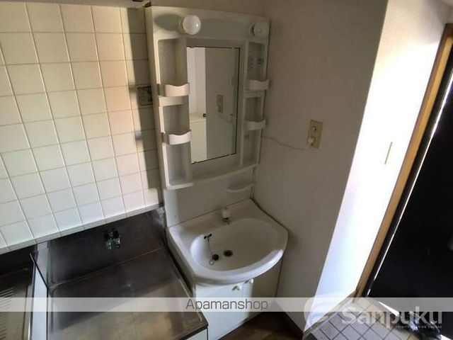 ロイヤルハイツ清水町の内装写真