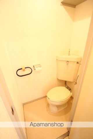 ロイヤルコーポ渡辺の内装写真