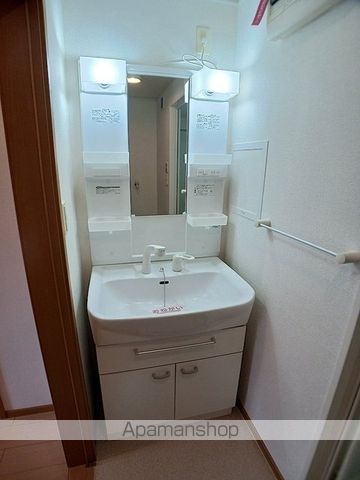 イーグルファイブ IIの内装写真