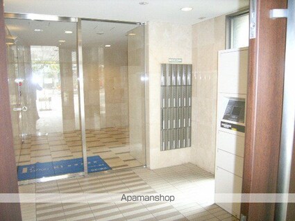 千葉県千葉市中央区弁天２丁目[1K/30.94m2]の共用部3