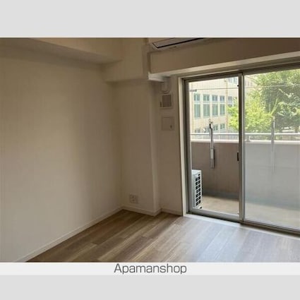 東京都世田谷区用賀２丁目[1R/25.2m2]のリビング・居間