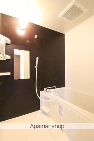 レブリアント板付の内装写真