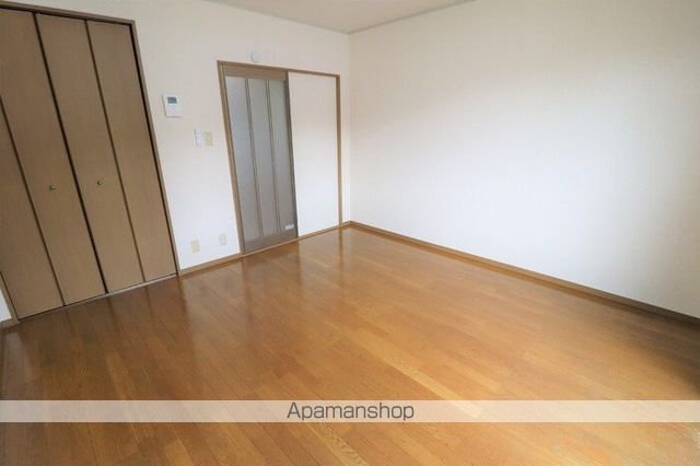 アマリリス・よこやまの内装写真