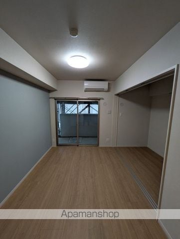 Arista箱崎の内装写真