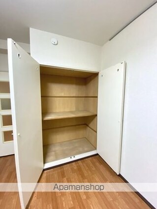 エヴェナール要町[1K/16.69m2]の収納