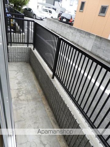 シルバーストンの内装写真