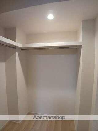 ラクーン守山[1LDK/42.59m2]の収納