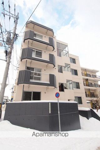 クローバーハイム平岸の外観写真