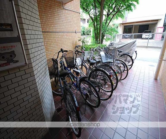 イストワール御所東の外観写真