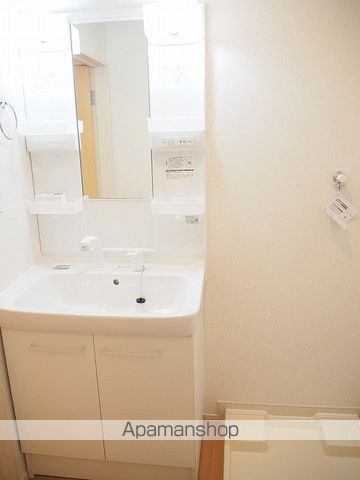 シャノワールIIの内装写真