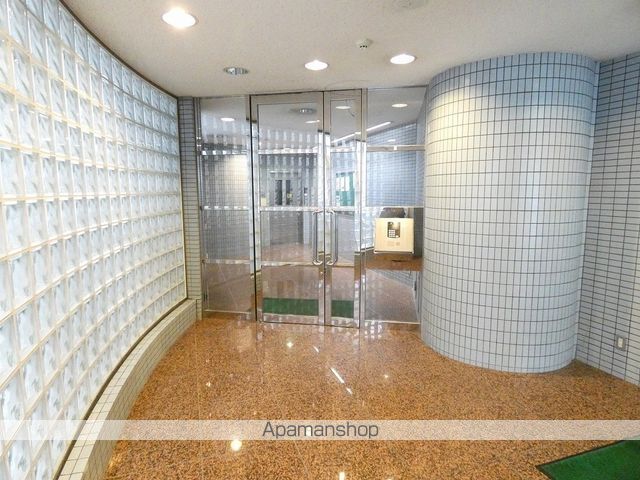 SGウイング荒田の玄関写真