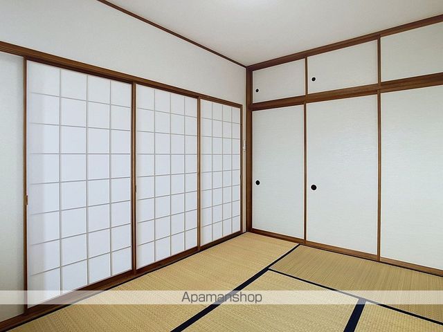スカイハイツ芳斉の内装写真
