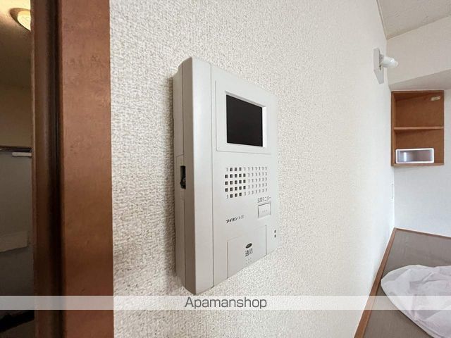 レオパレスカーミーエルムの内装写真