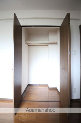 トライアーバンめじろ台[3LDK/64m2]の内装2