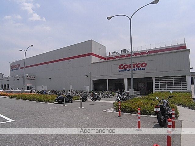ホワイトヴィラ弐番館の周辺写真