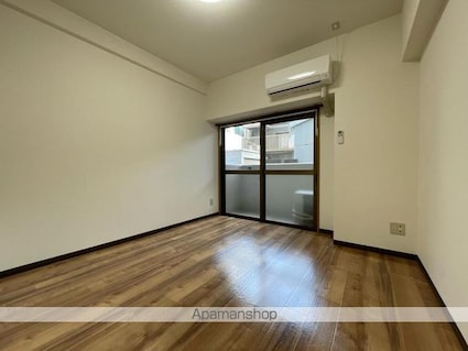 ディアコート栗林[1R/22.32m2]のリビング・居間