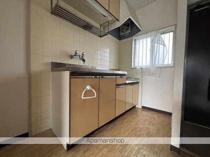 ハイツ岡[2DK/40m2]のキッチン