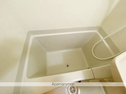 レオネクストＬＵＣＥ高松[1K/26.08m2]のバス