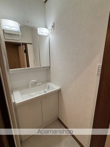 東急東横線 日吉駅 徒歩8分 2階建 築55年の内装写真