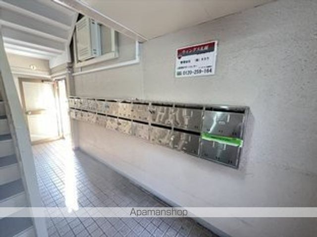 ウィングス札幌の玄関写真