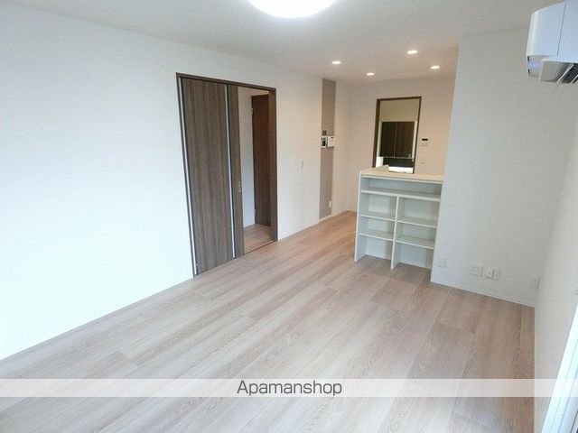 クレシアコートの内装写真