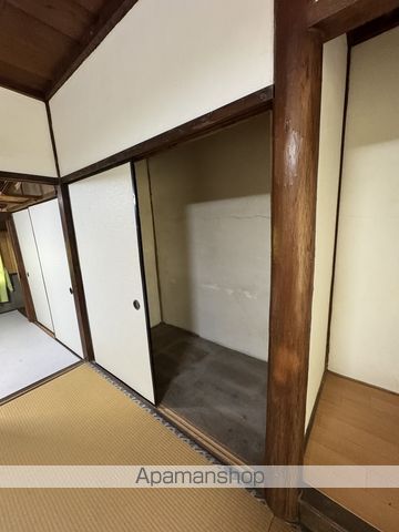 山川町原町貸家の内装写真