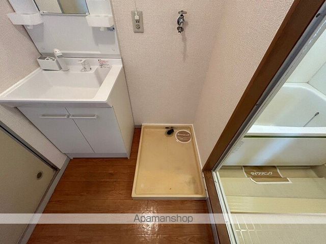 ルミエールANDO Aの内装写真
