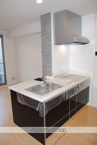 apartment 埼玉県熊谷市円光２丁目
地図を見る