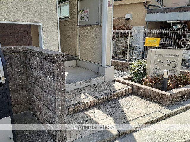 トミーハイツの玄関写真