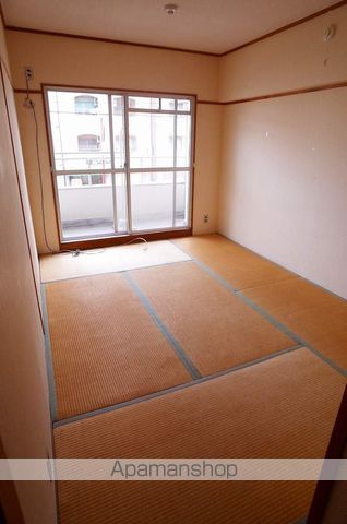 野崎コーポの内装写真